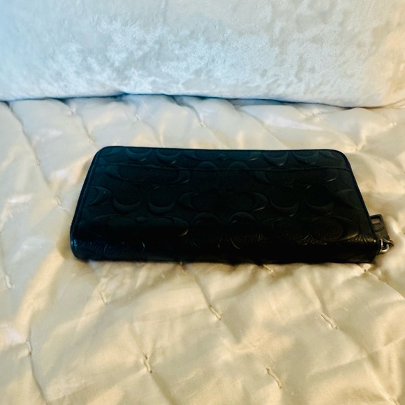 Coach Black Embossed Wallet - Picture 8 of 15